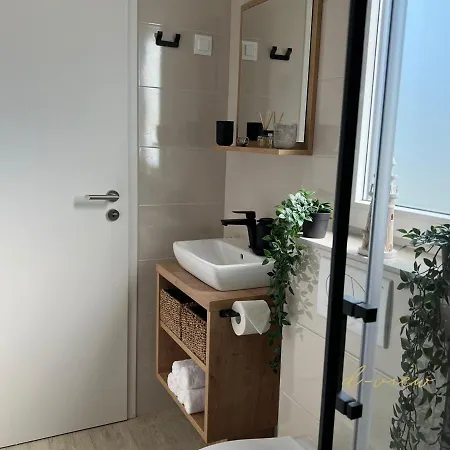 D-view Premium Mobile - Panoramic Seaview - 150 M From Beach, Free Parking דירה